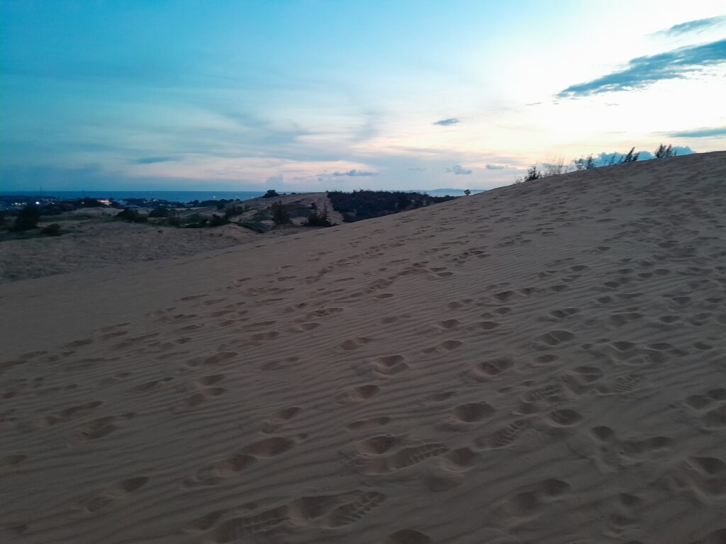 The sun starts to set