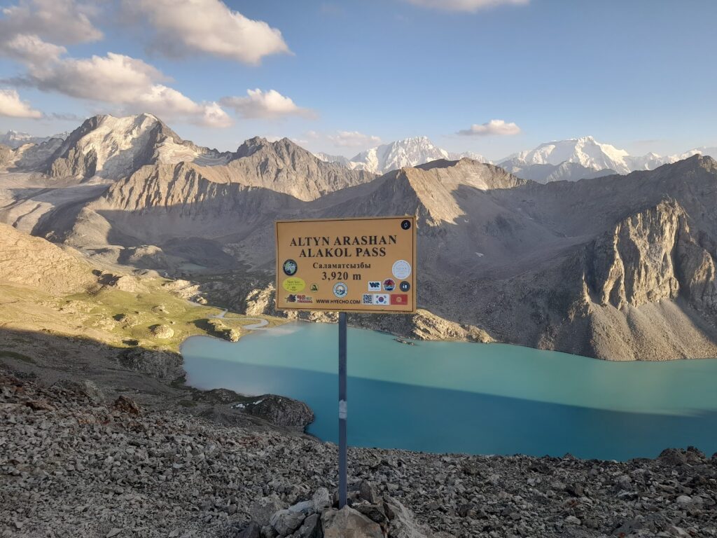 Altyn Arashan Alakol Pass @ 3,9290m altitude.
