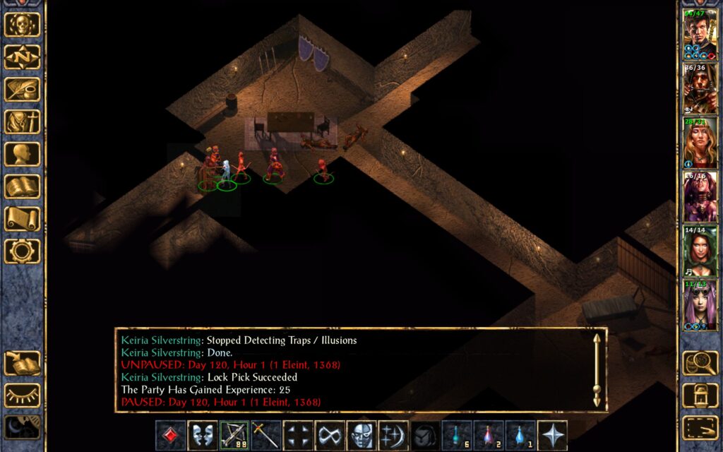 Kieria picks a locked door.