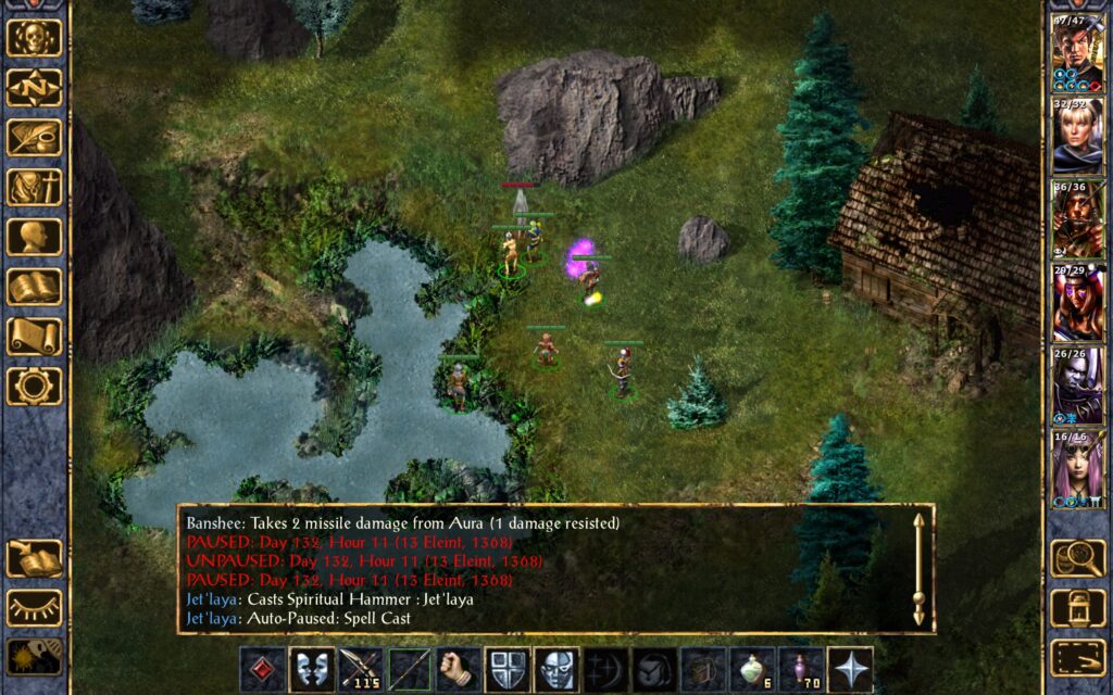 Jet'Laya summons a Spiritual Hammer.